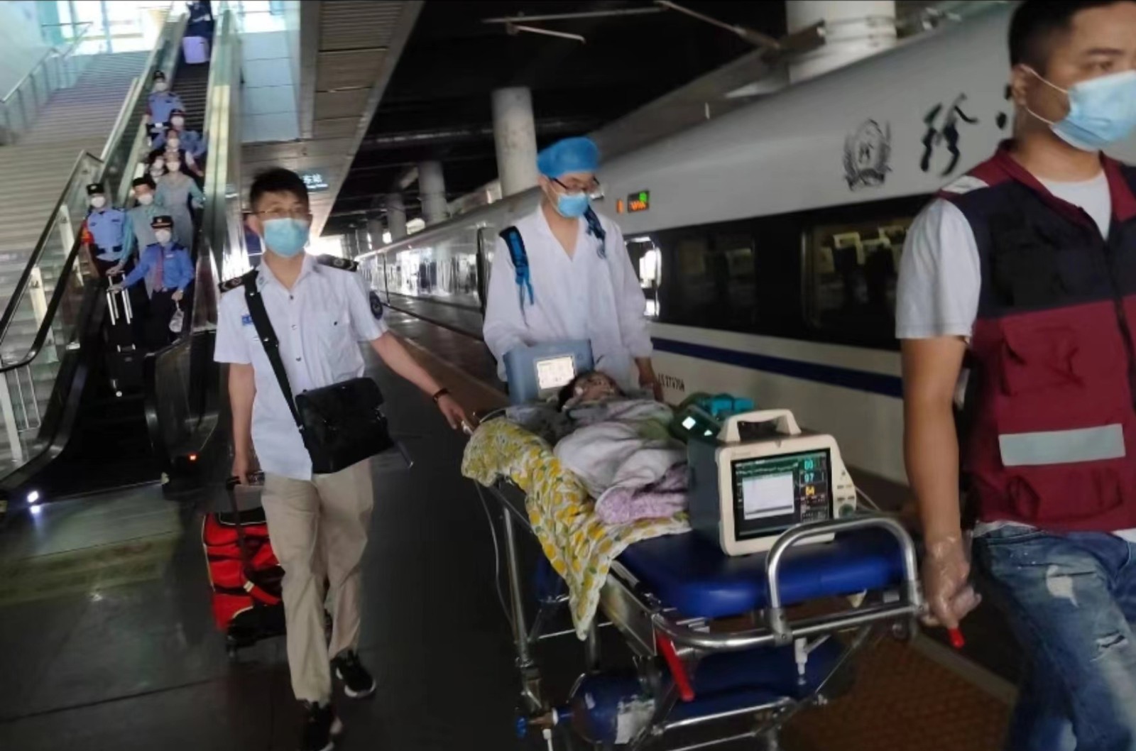 漾濞高铁转运公司